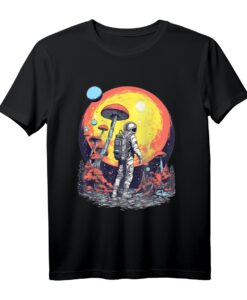 Astronaut Finding Mushrooms - Lustiges und cooles Natur- und Magie-Design T-Shirt für Pilz-Fans und Naturliebhaber
