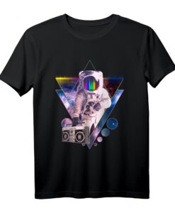 Astronaut Holding Boombox Vaporwave Weltraumkunst T-Shirt  Trendiges Streetwear-Design für Raumfahrt, Synthwave & Futurismus Fans