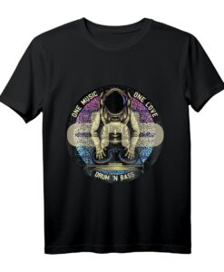 Drum and Bass DJ Astronaut Weltall Elektro Musik T-Shirt  Retro Vinyl Design, Perfekt als Geschenk für DJs & Musikfans